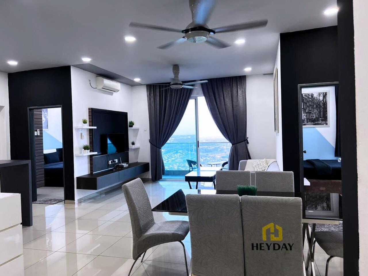 Seaview Homestay Masai By Heyday Buitenkant foto
